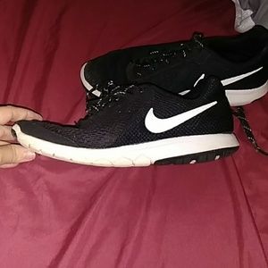 Size 6.5 nike running shoes